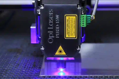 Création d'un média en ligne sur la sécurité laser industrielle — Pessac