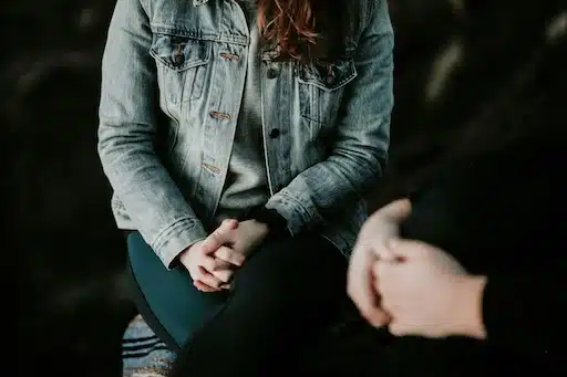 Stratégie de communication, identité et site avec rendez-vous en ligne pour une psychothérapeute — Le haillan